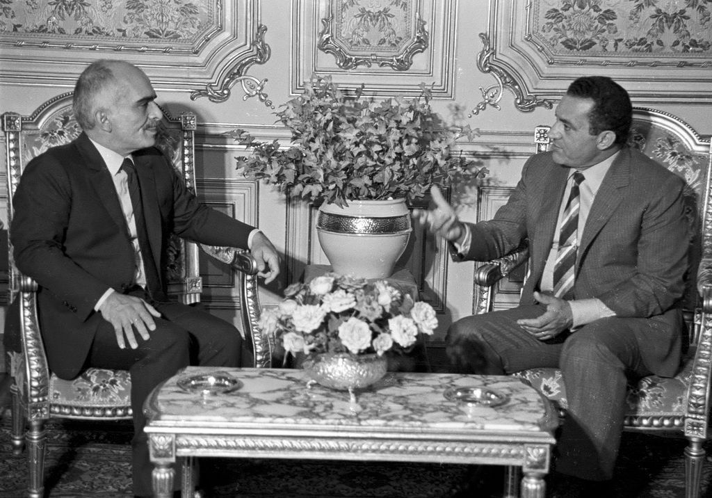 Husní Mubarak a Jordánský král Hussein