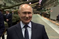 Záhadu vyřešil detail. Snímek z Putinovy návštěvy prozradil možnou vojenskou slabinu