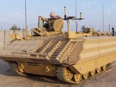 Zatím poslední inkarnací obrněného vozidla FV432 ve výzbroji britské armády je Bulldog. Britové jej využívají i v Iráku