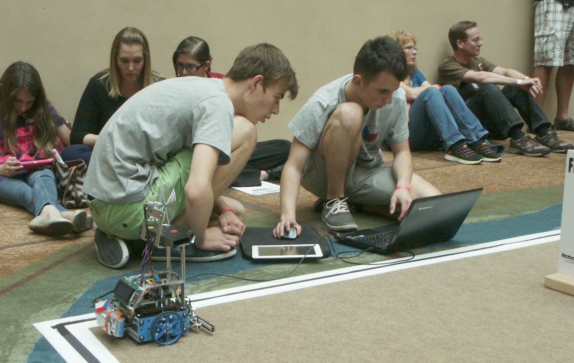 RoboRAVE - Matěj Tobiáš a Martin Jaroš