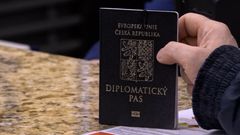 Diplomatický pas