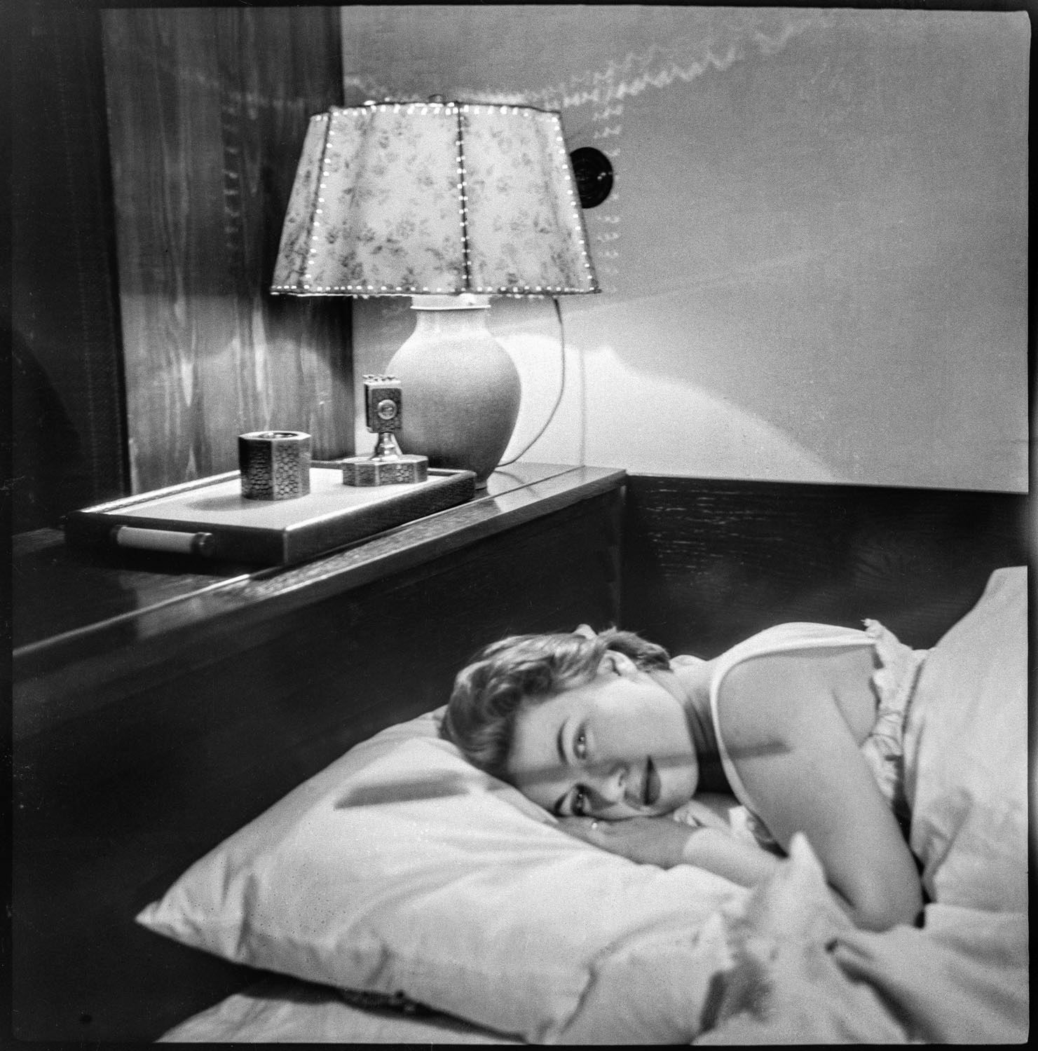 Negativy z popelnice, kniha, Martin Wágner, iniciativa, sbírka, archiv, Foto, fotografie, Magazín