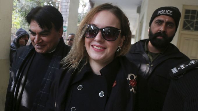 Češka Tereza H. u soudu v Pákistánu, 8. ledna 2019.