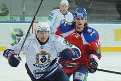 Petružálek sťal Lva, Kovář už vládne statistikám KHL