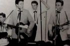 Tak to všechno začalo. V roce 1957 se ve skupině The Quarrymen potkali John Lennon a Paul McCartney.
