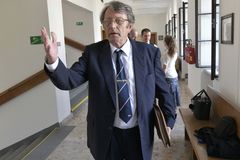 Stehlík dělal, co mohl, odůvodnil soud zproštění šéfa zkrachovalých hutí Poldi většiny obžaloby