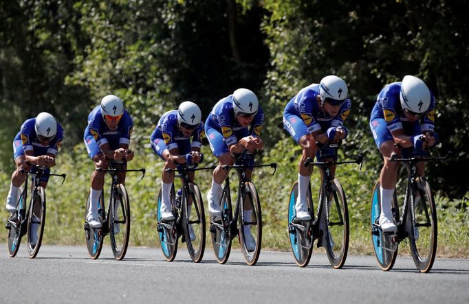 Jezdci týmu Quick-Step Floors v 3. etapě na Tour de France 2018