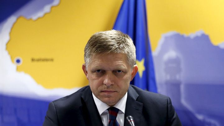 Slovenská policie stíhá expremiéra Fica, obvinila ho z rasové nenávisti