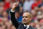 Celkem to byl ovšem už jejich šestnáctý vzájemný duel. Radovat se po jeho závěru mohl Guardiola,...
