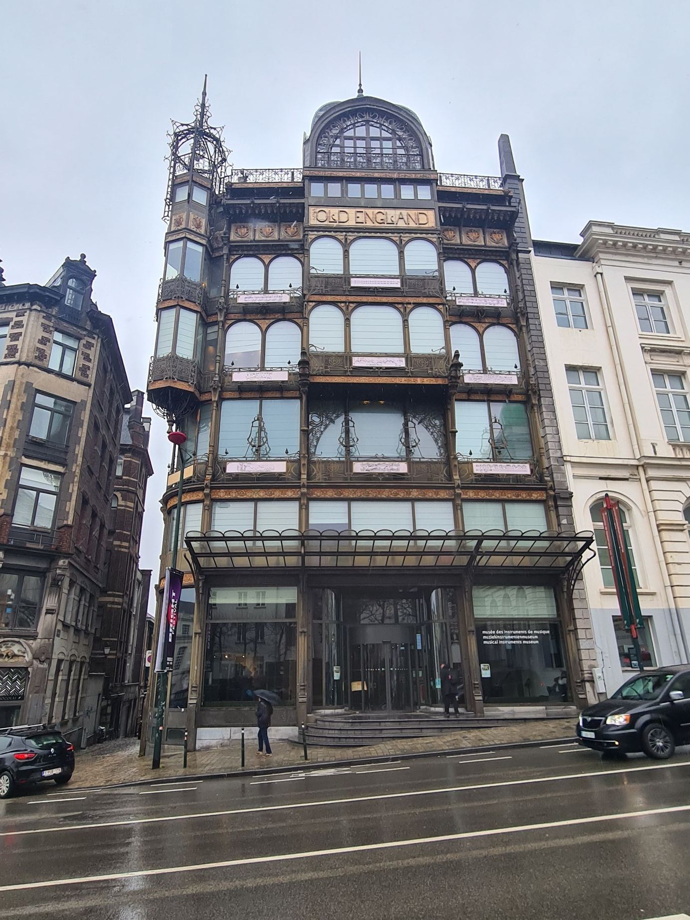 brusel reportáž hranolky pralinky jídlo architektura