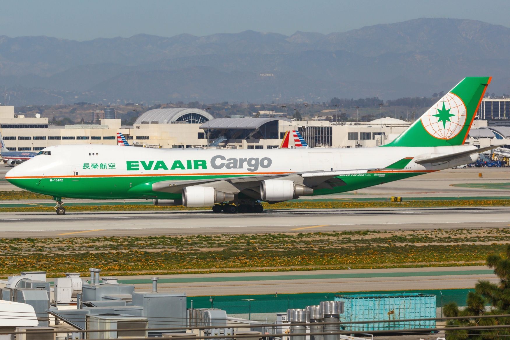 Boeing 747-400 aerolinií EVA Air