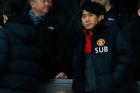 Sinži Kagawa, zraněný záložník Manchester United, se přišel podívat na domácí duel svých barev s Queens Park Rangers...