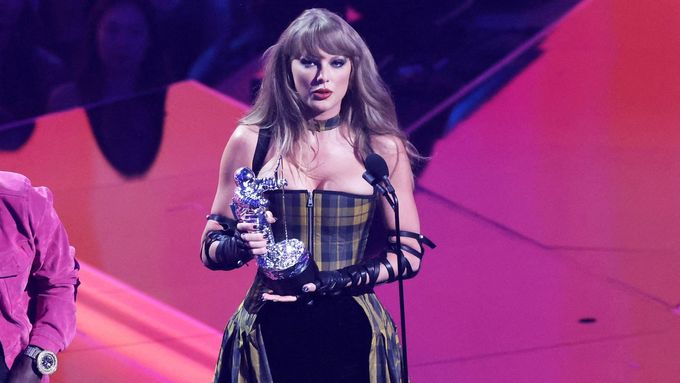 Taylor Swift získala sedm cen na předávání MTV Video Music Awards.