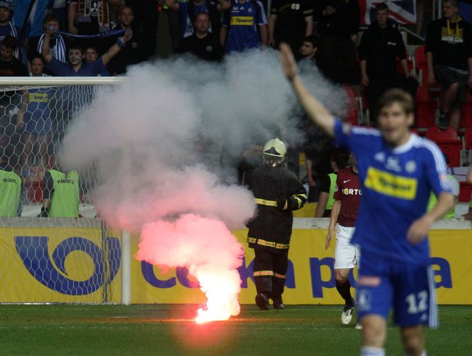 Potyčky diváků při zápase Sparta - Olomouc, finále poháru