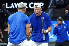 Menšíkův zápal pro Laver Cup bavil diváky. Alcaraz vychvaloval jeho tenisové umění