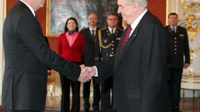 Miloš Zeman při jmenování Vlastimila Picka.