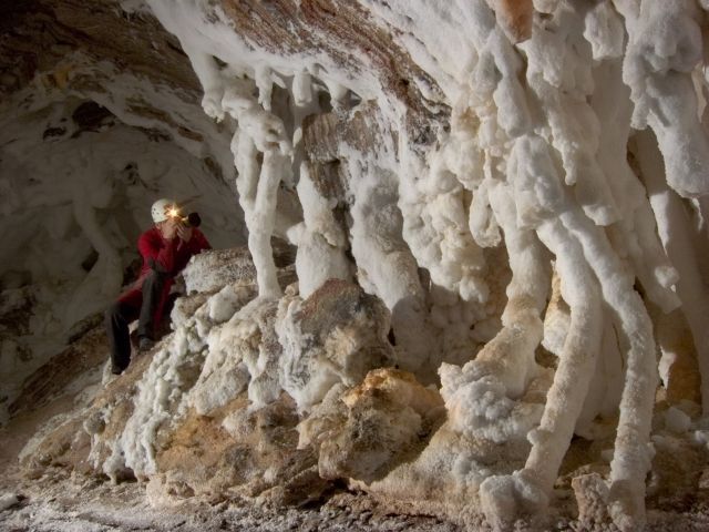 Interiéry jeskyně 3N (Tří naháčů), kterou v polovině ledna objevili čeští speleologové