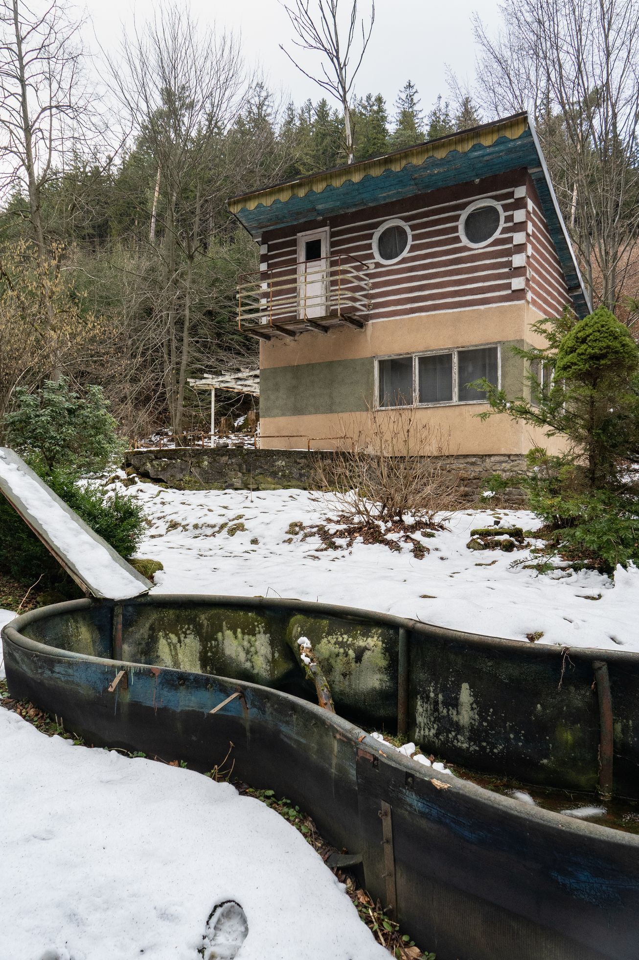 Fotografický průvodce po mizejících a zapomenutých místech českého Slezska, kniha, Ondřej Durczak, ITF, Magazín