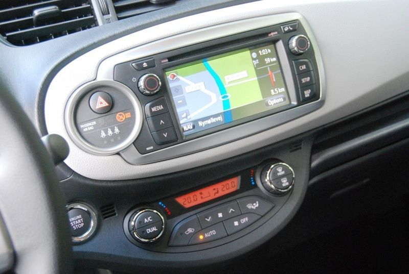 Toyota Yaris 2011