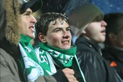 Derby plné záště: Žádní fans Střížkova a spor o ruku