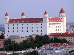 O nástupci odvolané šéfky Fondu národního majetku rozhodne Bratislavský hrad (ilustrační foto)