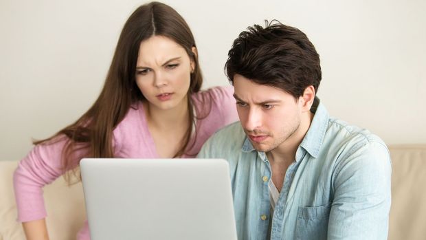 Jak si půjčit a nezaplatit úroky. Češi našli účinný způsob, jak napálit věřitele