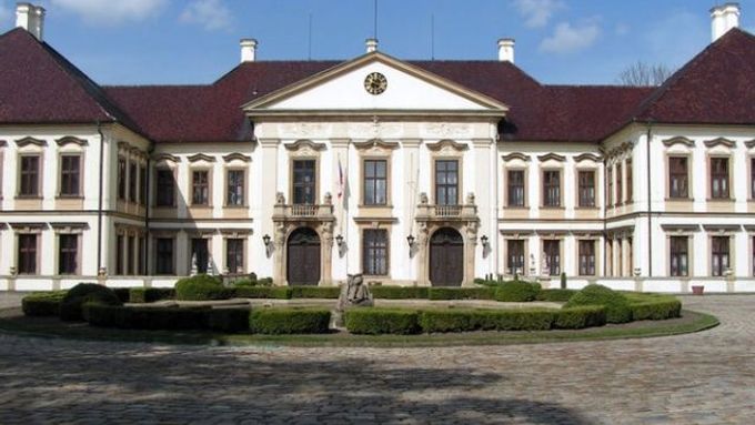 The chateau in Koloděje