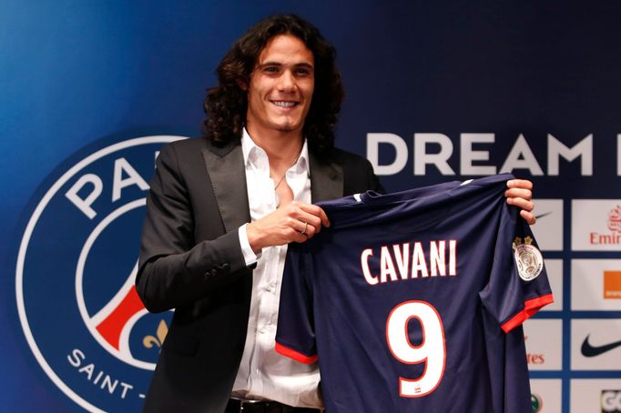 Edinson Cavani, nová posila PSG