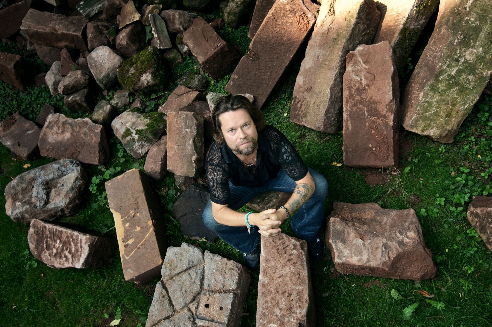 Chotěvice, Karin Babinská,režisérka, herečka, spisovatelka písničkář, herec, Richard Krajčo, frontman kapela Kryštof, Kostel sv. Petra a Pavla, umění,  pop art