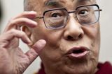 7. 11. - Dalajlama: Peking páchá na Tibeťanech kulturní genocidu. Více informací najdete v článku - zde