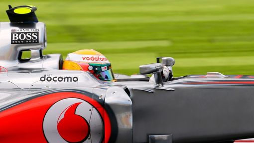 Britský pilot F1 Lewis Hamilton při kvalifikaci na VC Japonska 2012 v Suzuce.