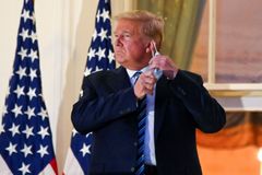 Trump předčasně ukončil rozhovor, nelíbily se mu otázky. Moderátorce slíbil odvetu