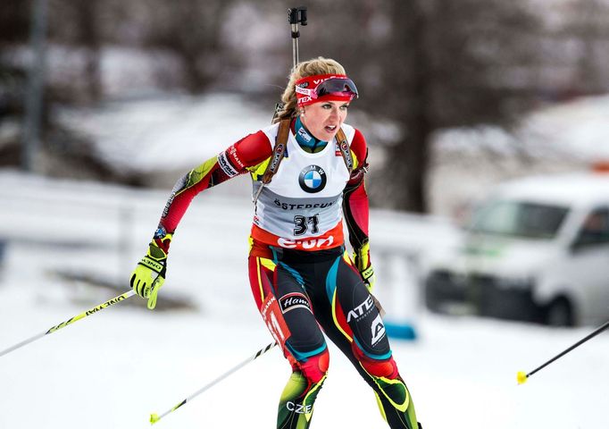 Gabriela Soukalová při vítězném SP v Östersundu