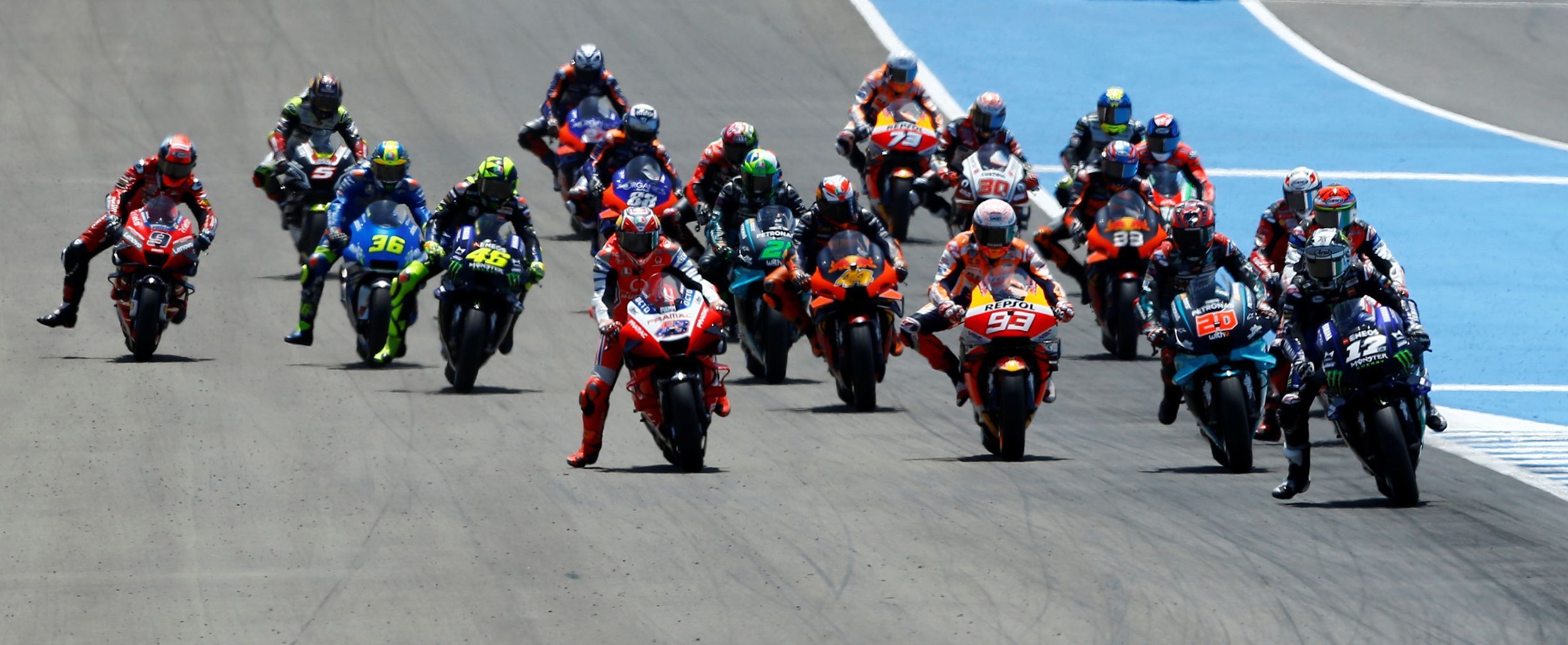 Start závodu MotoGP v rámci GP Španělska 2020
