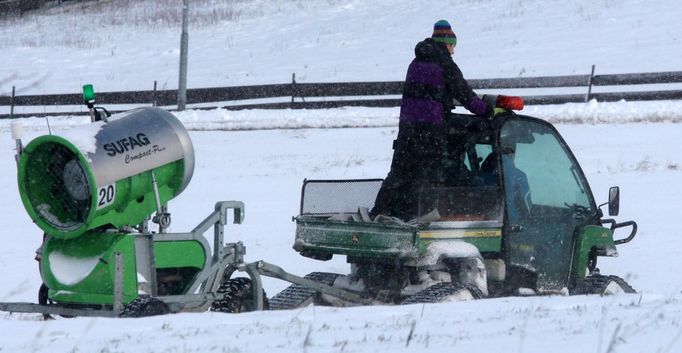 Lednové počasí běžeckému lyžování v Liberci nepřálo tolik, kolik by si pořadatelé přáli...