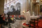 Benefiční Večer lidí dobré vůle ve Velehradě vynesl přes půl milionu korun