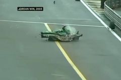 VIDEO Havárie Marka Webbera v Sao Paulu 2003