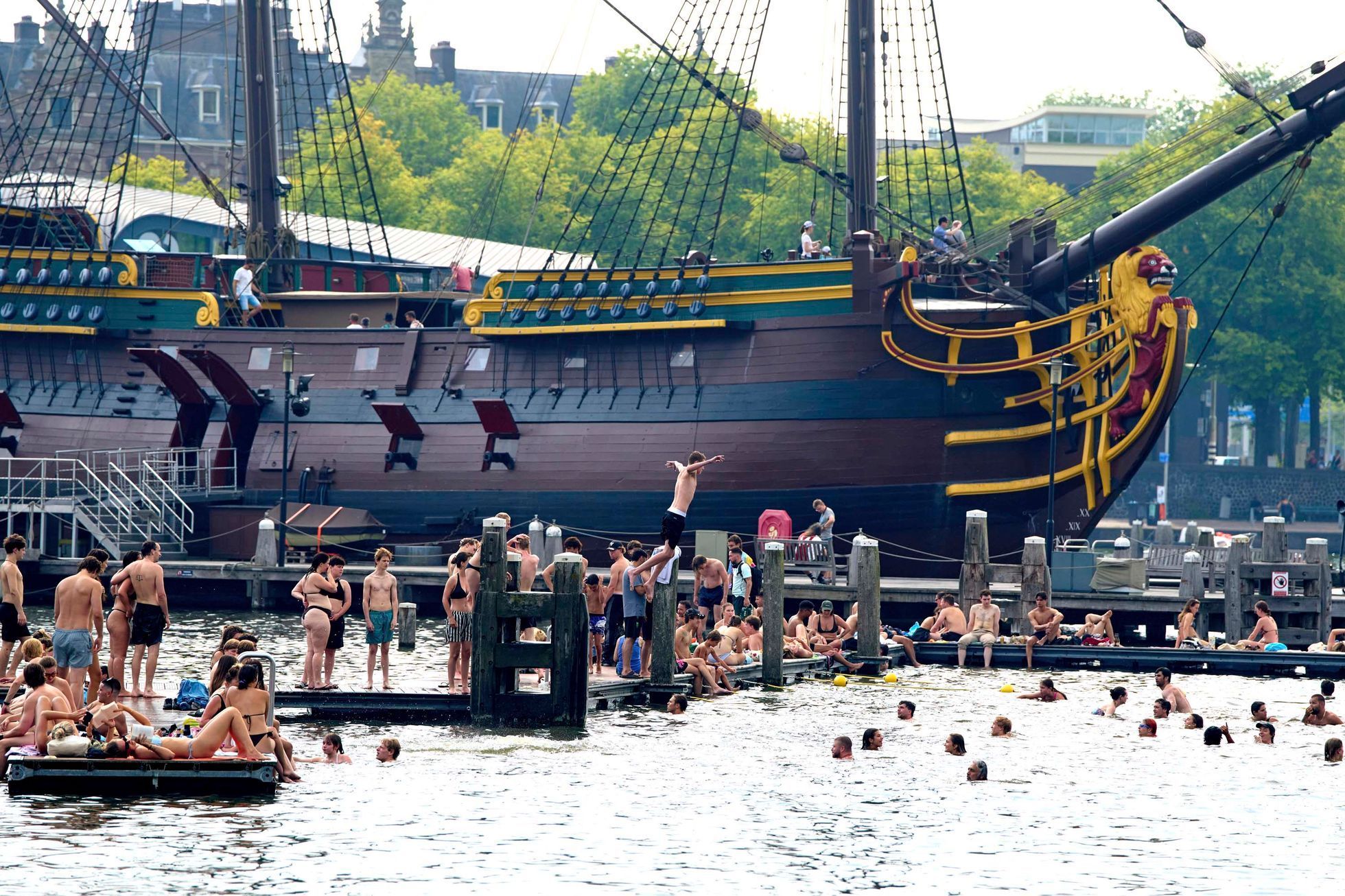 Holandsko, Amsterdam, moře, plachetnice, festival