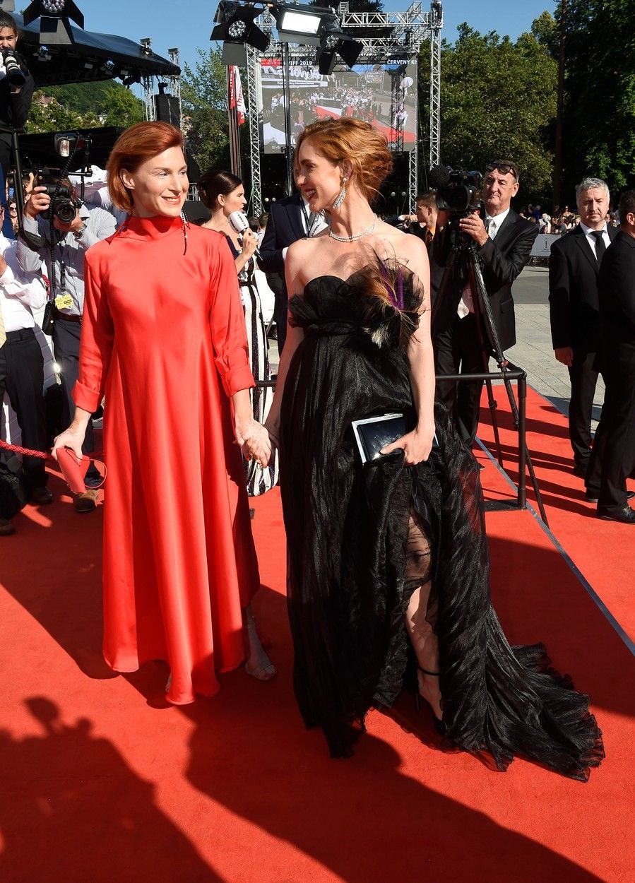 Lenka Krobotová, Hana Vágnerová