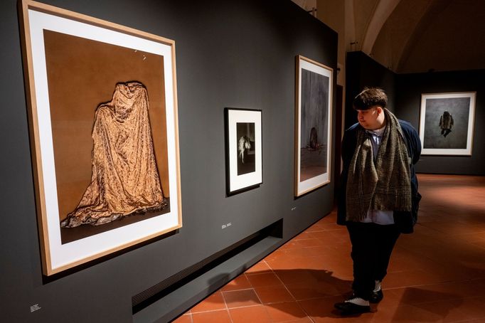 Vlevo jsou fotografie Ivana Pinkavy.