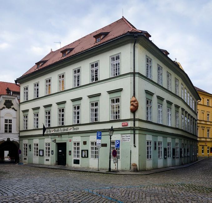 Divadlo Na Zábradlí