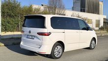 Dojede dál, ale co ta chybka? Test plug-in hybridního Volkswagenu Multivan