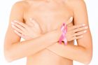 Mamograf potřebují i muži, potvrdila odborná lékařka
