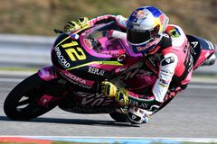 Salač v Brně odstartuje ze sedmé řady, pole position MotoGP má senzačně Zarco