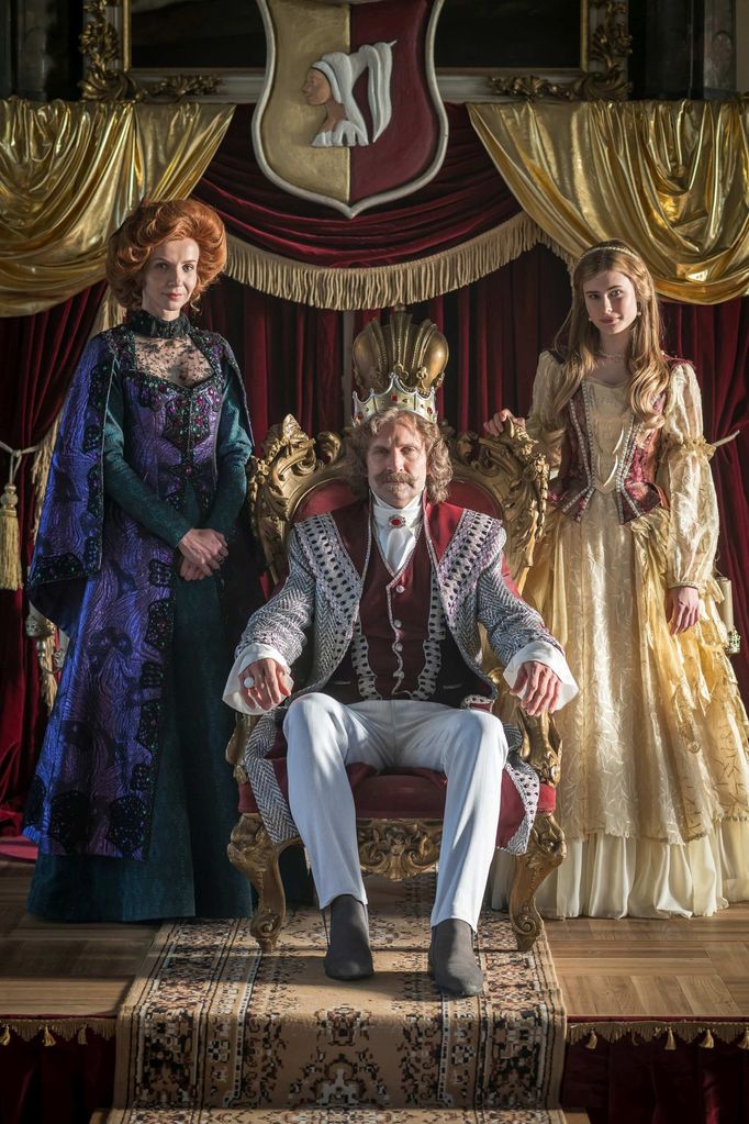 Jana Plodková, Tomáš Maštalír a Sofie Anna Švehlíková v pohádce Záhada strašidelného zámku .