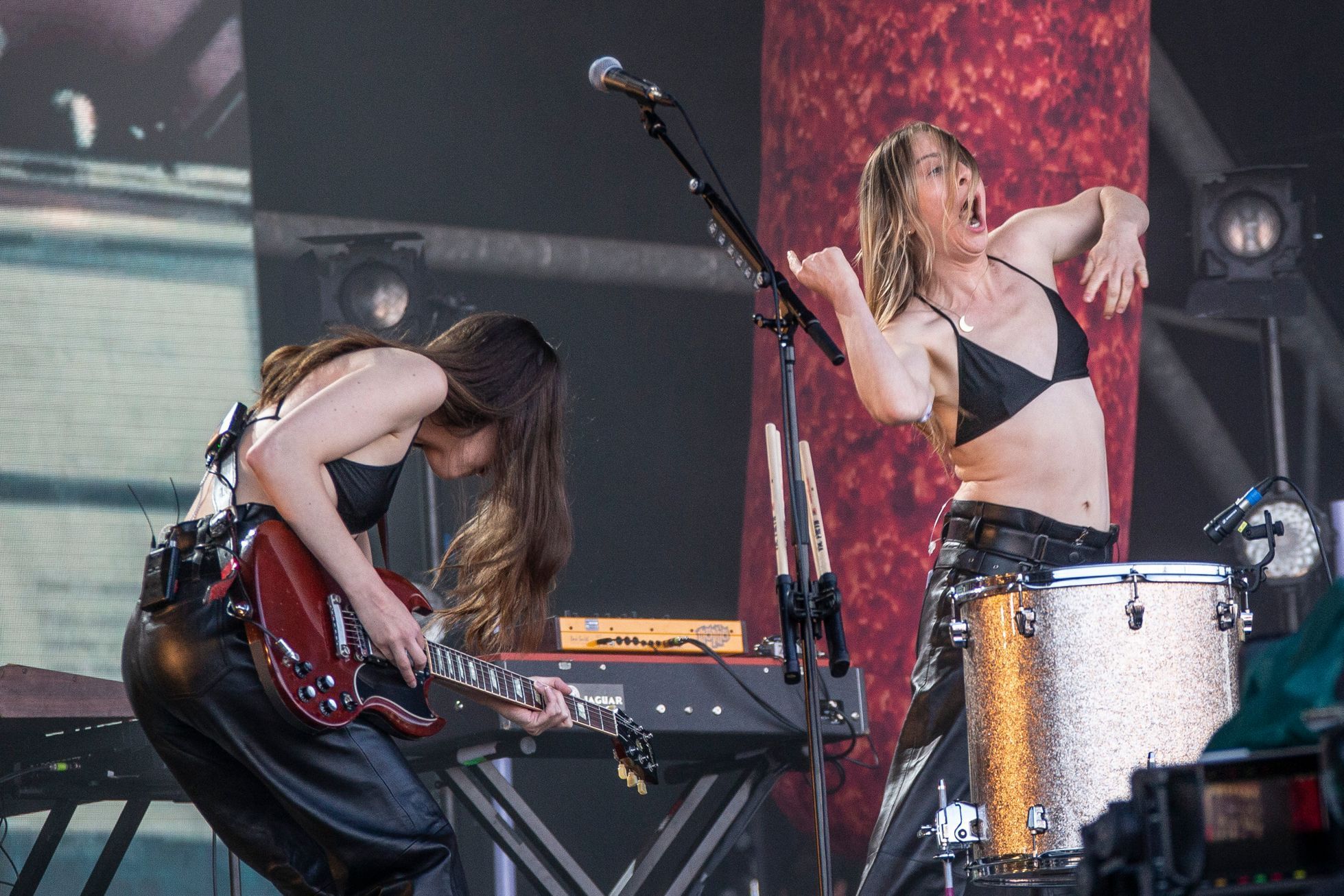 Haim, Glastonbury, 2022