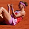 Lucie Šfářová v semifinále French Open 2015 proti Aně Ivanovičové