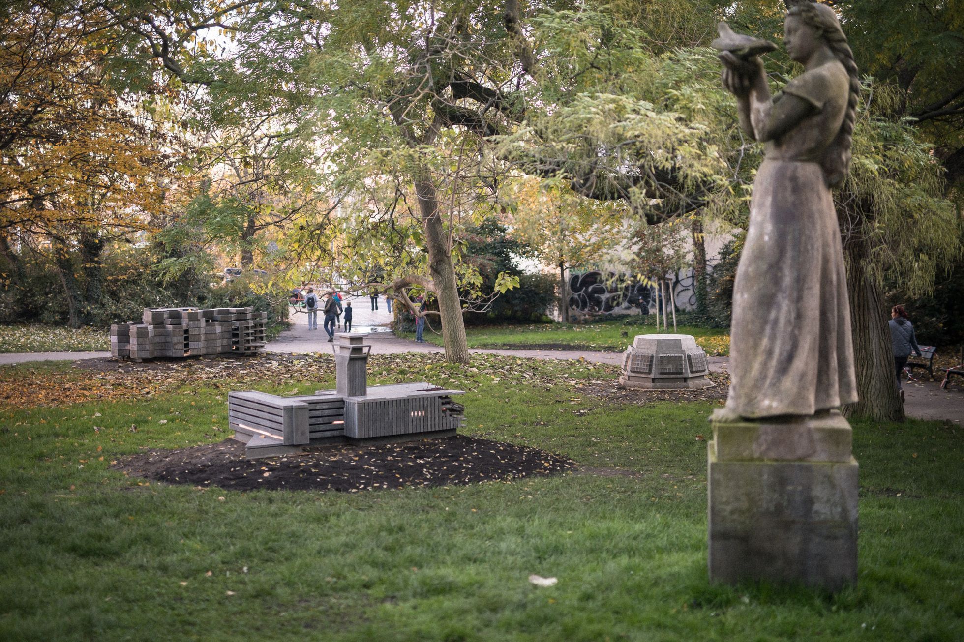 Betonové zmenšeniny brutalistních staveb, Krištof Kintera, Kunsthalle Praha