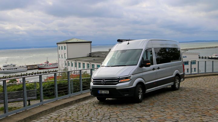 Podzimní Rujána v obytném Volkswagenu Crafter. U moře jste hned, ale dost fouká; Zdroj foto: Eva Srpová