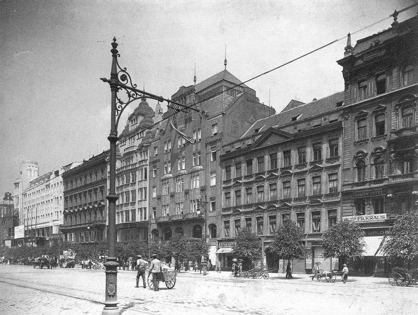 Kniha, Zmizelá Praha - Nevěstince a nevěstky, nevěstinec, prostituce, Stará Praha, Zmizelá Praha, Tenkrát, historie, podzim 2023